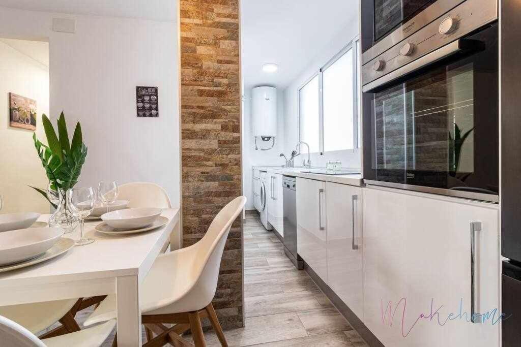 Apartamento 1 En Estadio Sevilla 6 Plazas Y Metro Εξωτερικό φωτογραφία