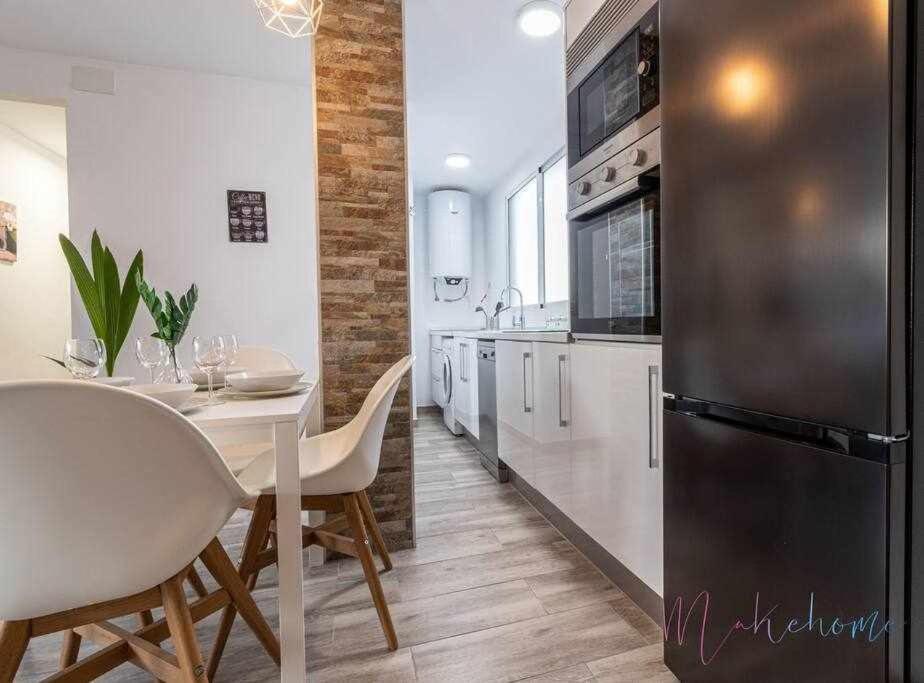 Apartamento 1 En Estadio Sevilla 6 Plazas Y Metro Εξωτερικό φωτογραφία